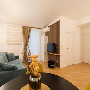 apt-dimora-dei-martiri.hotels-amalfi.com/